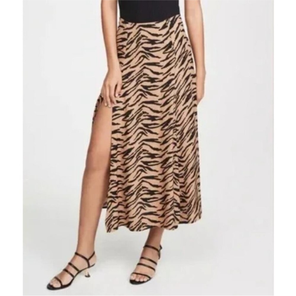 Reformation Women's Tan and Black Animal Print Skirt